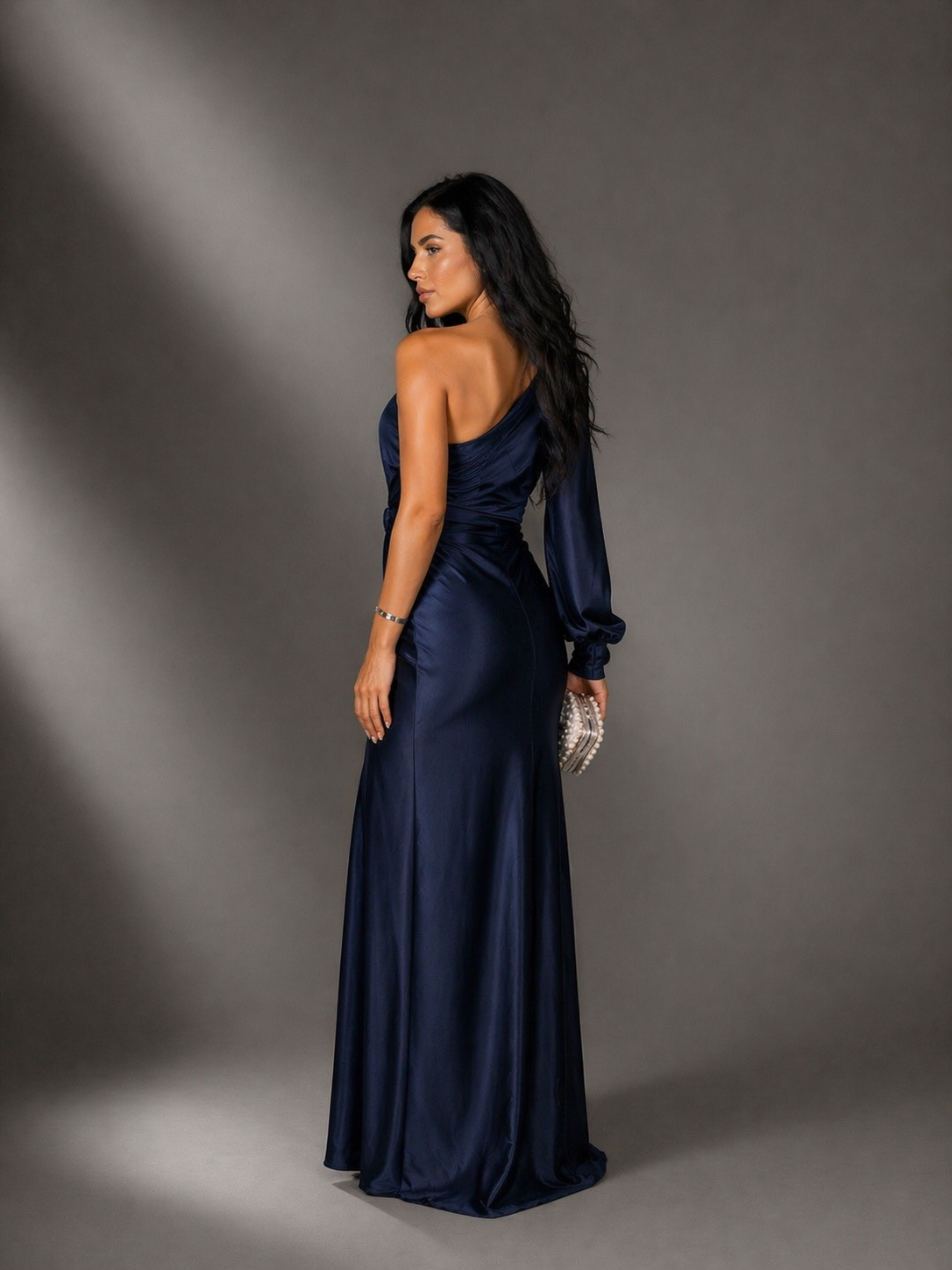 Vestido Elegante de Noche Con Pierna Descubierta